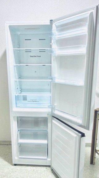 Frigorífico 1,80 hisense 2025 + garantía
