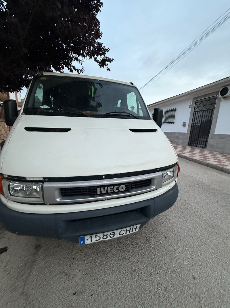 Iveco Daily 2004 - foto 1