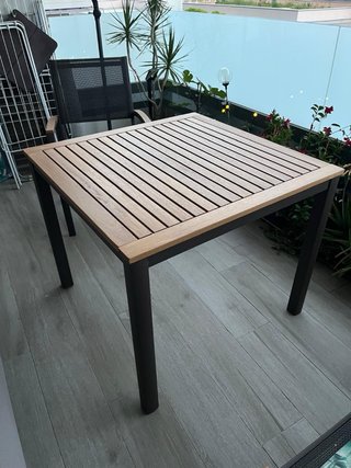 Mesa y 4 Sillas Exterior Madera/Metal