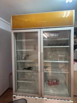Nevera frigorifica206 de alto 120 de ancho