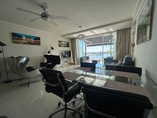 Piso en alquiler en Puerto Banús en Marbella