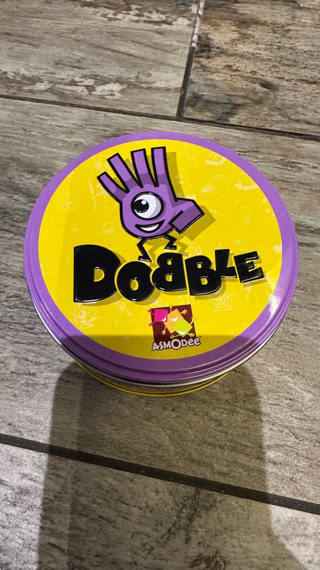 Juego de mesa Dobble
