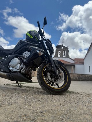 Kawasaki ER-6N Naked Negra