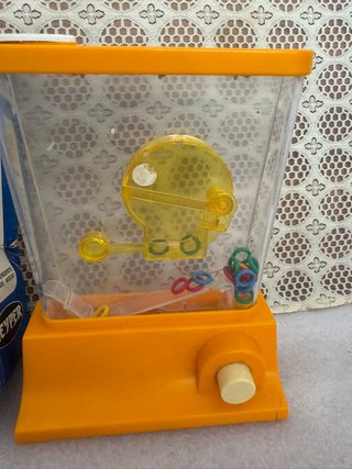 juguete o juego de agua geyper  pac-man o boca lle