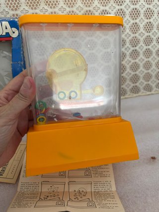 juguete o juego de agua geyper  pac-man o boca lle