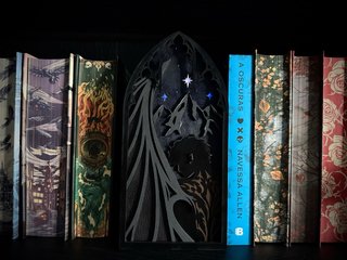 Book Nook Iluminado High Lord - Acotar Inspired
