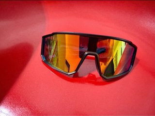 Gafas de sol deportivas