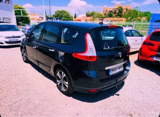 Renault Grand Scenic 2011