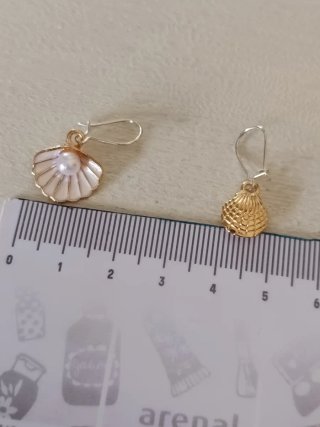 Conjunto collar y pendientes conchas perla