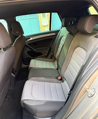 Volkswagen Golf RLINE