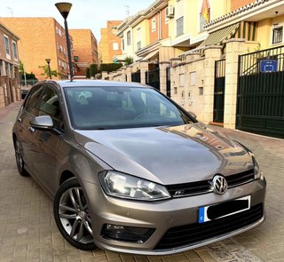 Volkswagen Golf RLINE