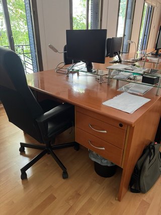 Escritorio oficina profesional + cajonera
