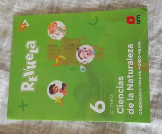 2 libros Ciencias de la Naturaleza, 6 Primaria,C.M