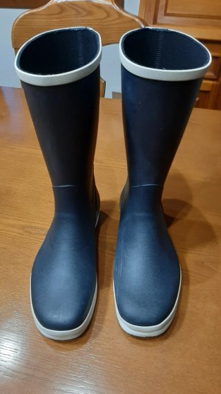 2 Pares Botas Agua