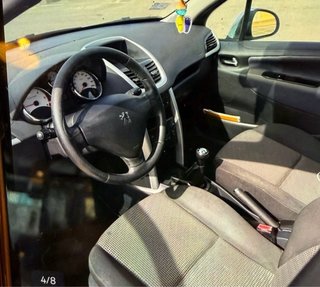 Peugeot 207 2011