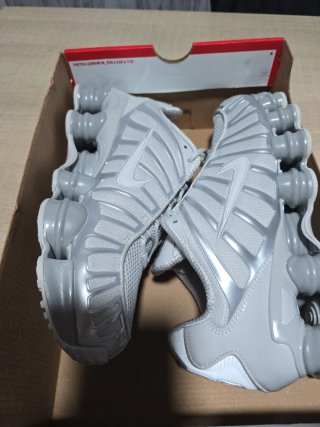 Zapatillas Nike Shox TL Grises Blancas
