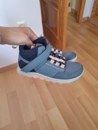 Botas niña azules talla 31 EU