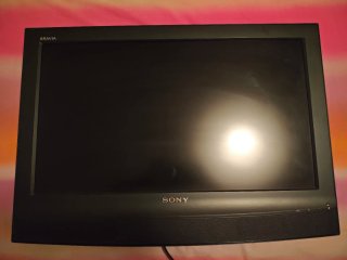 TV Sony Bravia Negra (regalo)