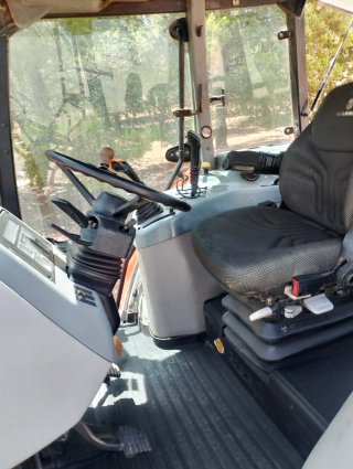 Tractor Case MX100 C
