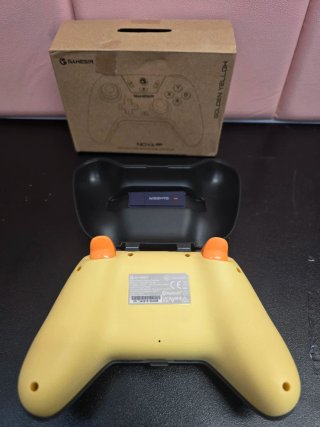Mando GameSir Nova Lite Amarillo Dorado