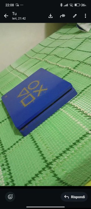 PlayStation 4 (PS4) blu edizione limitata