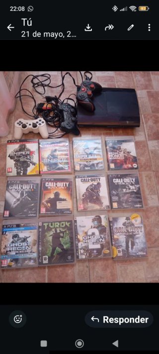 PS3 Slim Negra + 2 Mandos + 12 Juegos