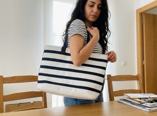 Bolso Tommy Hilfiger Rayas Blanco y Negro