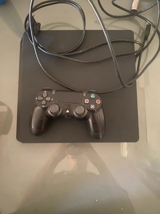 PS4 (PlayStation 4) Negra