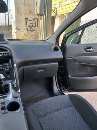 Peugeot 3008 2010