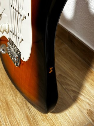 Guitarra Eléctrica Stratocaster Squier para zurdos