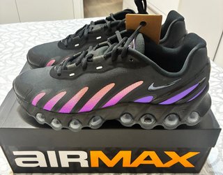 Nike Air Max DN8 Negro Púrpura Talla 47