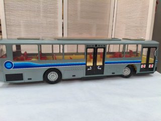Volante y botones de autobús Rico