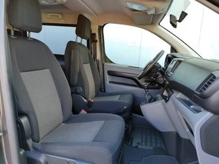 Peugeot Expert 2.0 BLUEHDI 145 S&S STANDARD 4P 8 PLAZAS (GANCHO REMOLQUE)