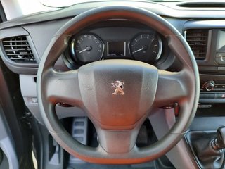 Peugeot Expert 2.0 BLUEHDI 145 S&S STANDARD 4P 8 PLAZAS (GANCHO REMOLQUE)
