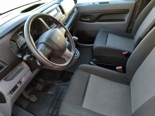 Peugeot Expert 2.0 BLUEHDI 145 S&S STANDARD 4P 8 PLAZAS (GANCHO REMOLQUE)