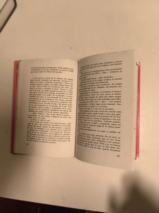 Queda la noche. Premio Planeta 1989.
