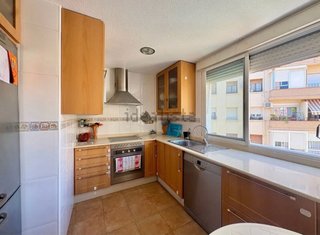 GRATIS sofas, sillones, mesas, espejos, estantería