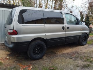 Hyundai H1  2.5 tdci Turismo  2004
