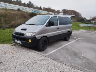 Hyundai H1  2.5 tdci Turismo  2004