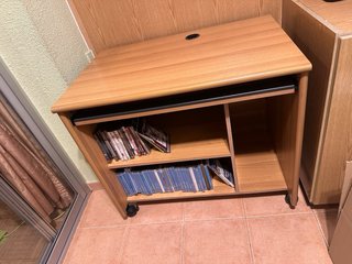 Mesa de ordenador de madera