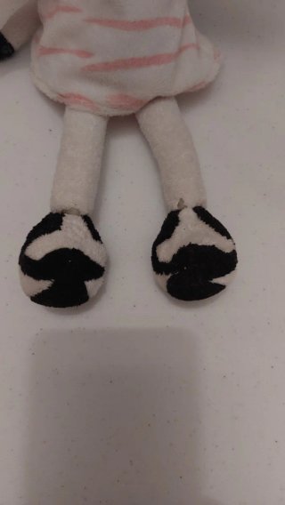 Peluche gata blanca rayas rosas
