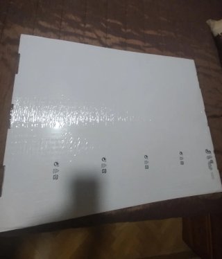 Tablero perforado para organizar tus cosas de Ikea