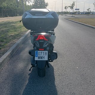 Honda Forza 350 Plata/Blanca