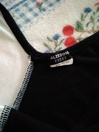 Vestido preto e branco