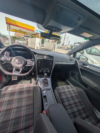 Volkswagen Golf GTI performance
