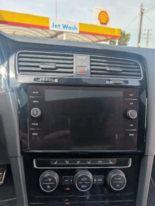 Volkswagen Golf GTI performance