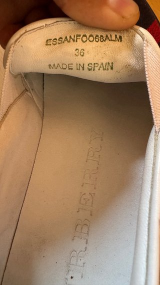 Mocasines Burberry Azul y Rojo