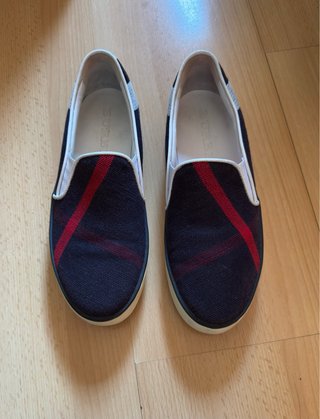 Mocasines Burberry Azul y Rojo