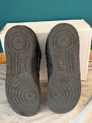 Zapatilla Nike Air Force 1 Negra