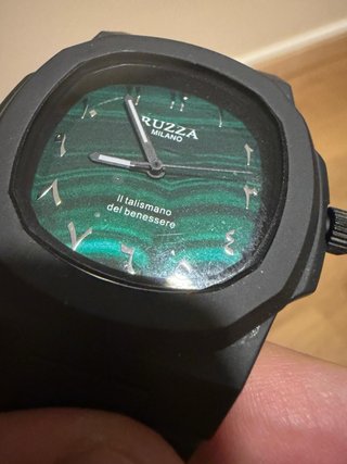 ruzza watch